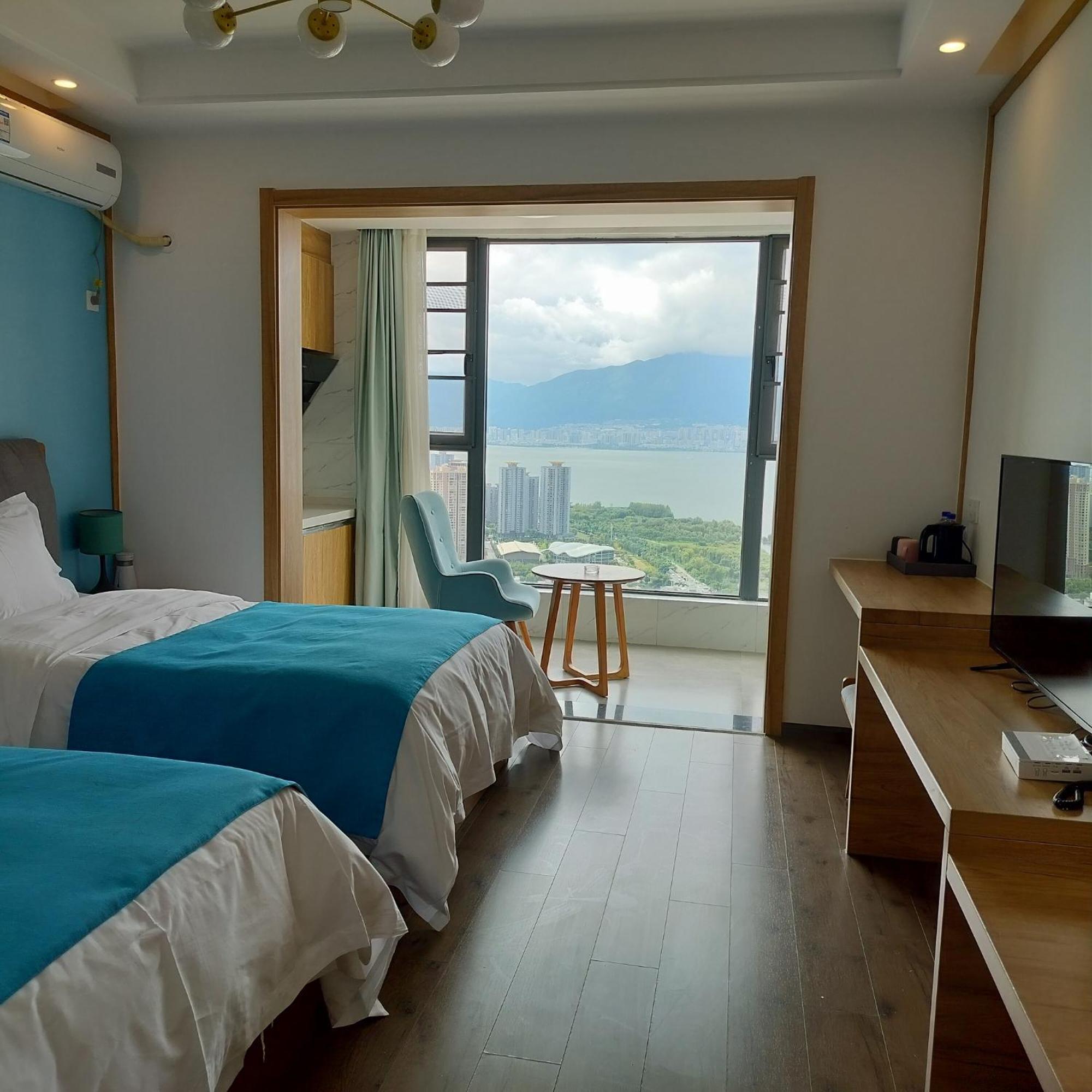 Dali Listening Sea View Villa大理听城海景别墅 Экстерьер фото